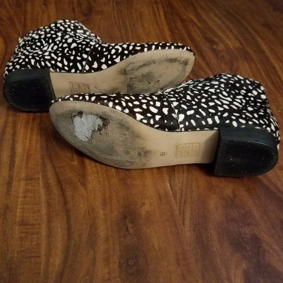 DV Dolce Vita Calf Fur Brown 8.5 Booties - Picture 4 of 5